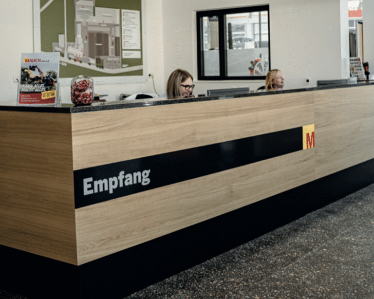 Mauch Stellenausschreibung Empfang 2