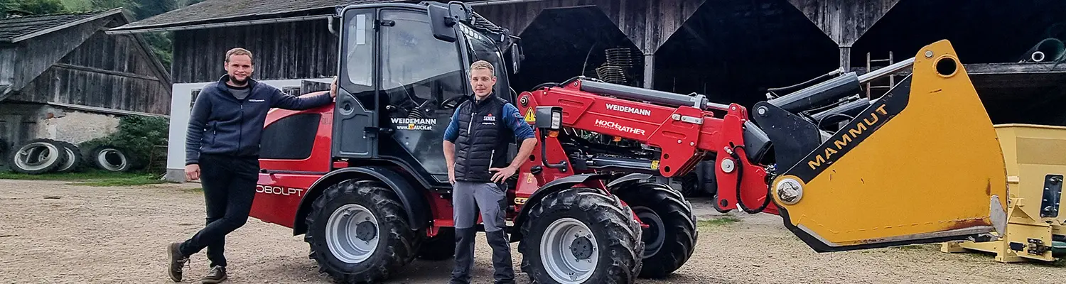 A Weidemann 2080LPT átadása