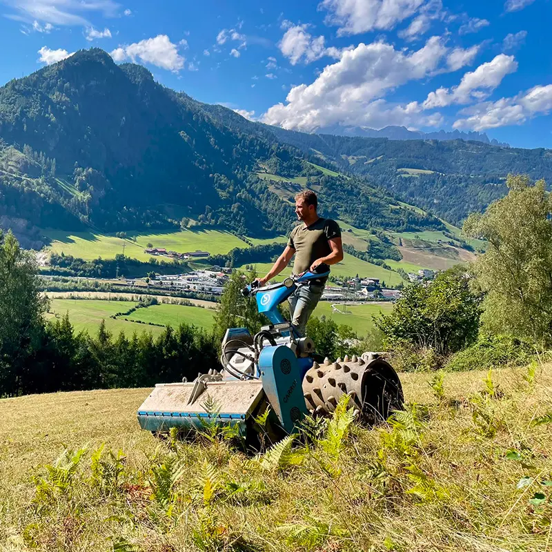 Lukas Drevensek con la sua Brielmaier Type 29 EFI