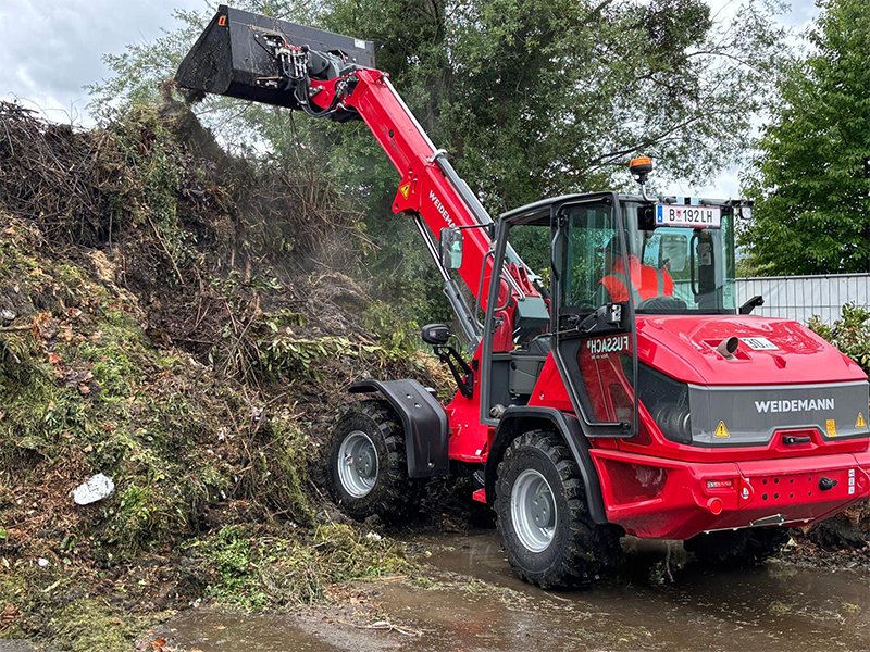Der Weidemann 3060T im Einsatz.