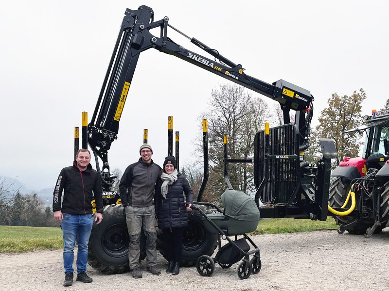 Kesla 114H mit Kran 314T